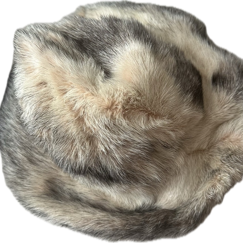 Vintage America Fur Hat in Gray and Cream